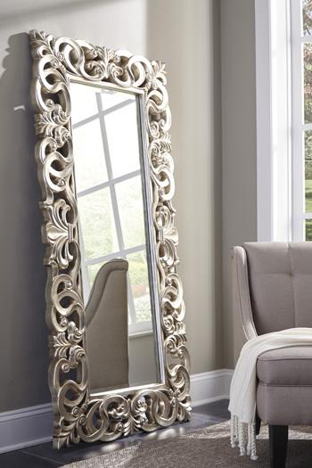 Lucia Floor Mirror