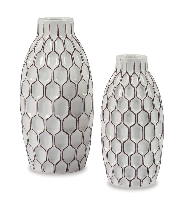 Dionna Vase (Set of 2) image